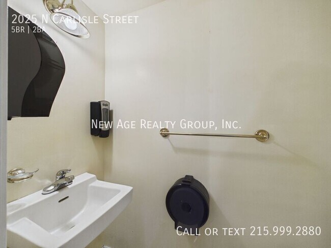 Foto del edificio - 2025 N Carlisle St