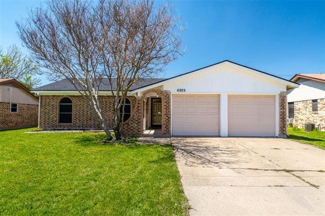 Building Photo - 6929 Mccoy Dr