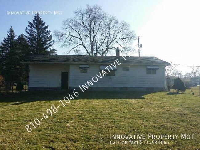 Building Photo - Ranch Style home, 3 bedroom, 1 bath home! ...