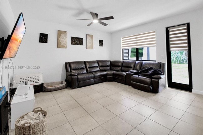 Building Photo - 22760 SW 105th Ave