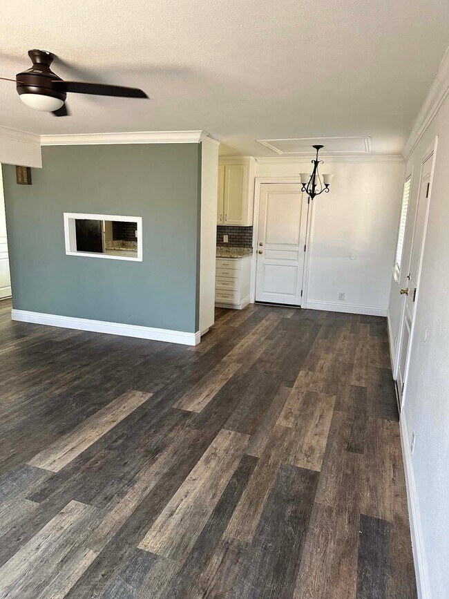 Foto del edificio - 1624 Catalpa St