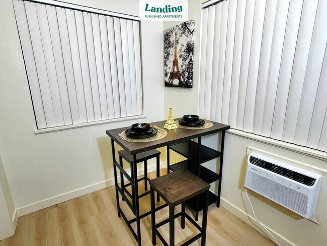 Foto del edificio - 2707 S St