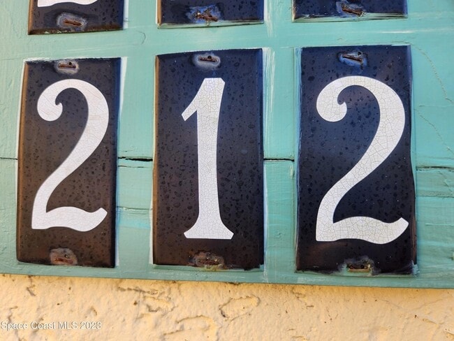 Building Photo - 1225 N Wickham Rd