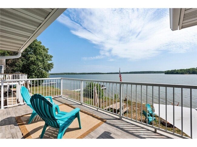 Foto del edificio - 26755 Fremont Dr