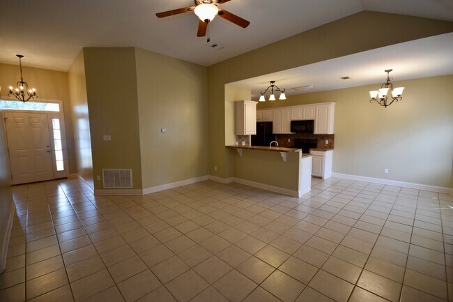 Foto del edificio - Nice 3 Bedroom House!