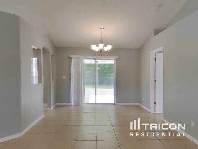 Building Photo - 10518 Gifford Dr