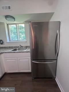 Foto del edificio - 11360 Cherry Hill Rd