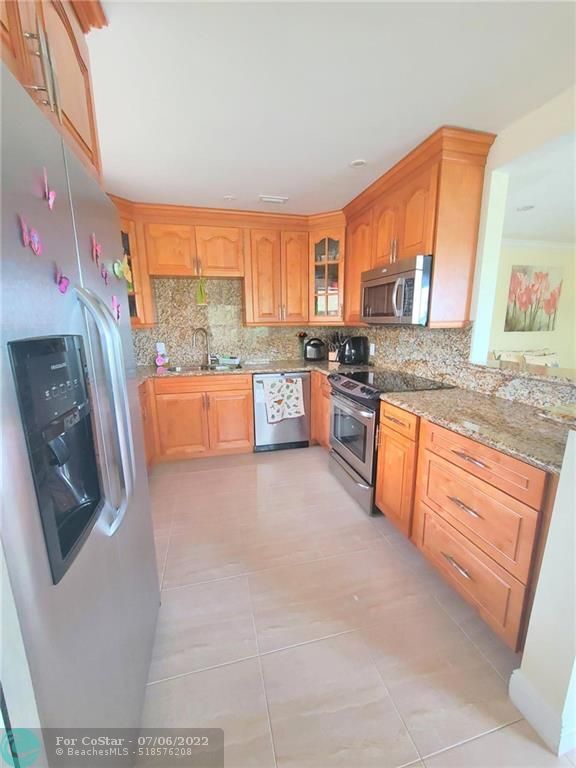 Foto del edificio - 13550 SW 6th Ct