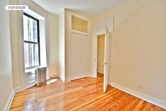 Building Photo - 526 W 123rd St