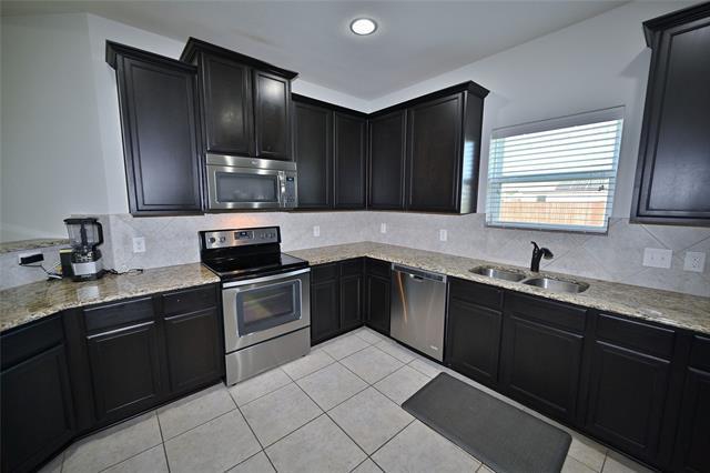 Kichen - 2509 Spring Meadows Dr