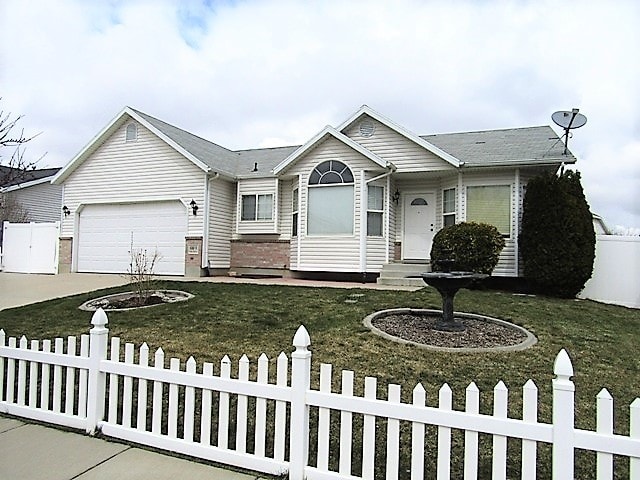 Building Photo - 6060 W Castle Park Ln