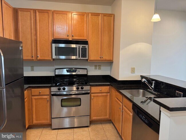Foto del edificio - 2655 Prosperity Ave