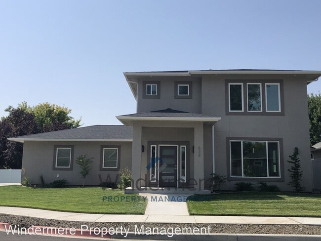 Building Photo - 3 br, 2.5 bath House - 838 SE Whispering C...