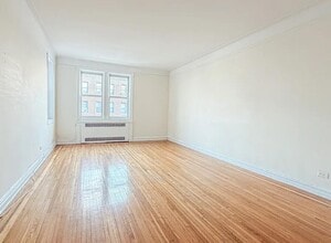 Building Photo - 6300 Riverdale Ave