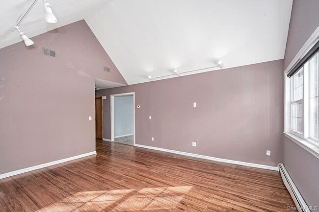 Building Photo - 50 Custis Ave