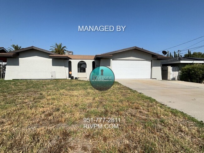 Foto del edificio - FOR RENT LOVELY SINGLE-STORY HOME IN FONTA...