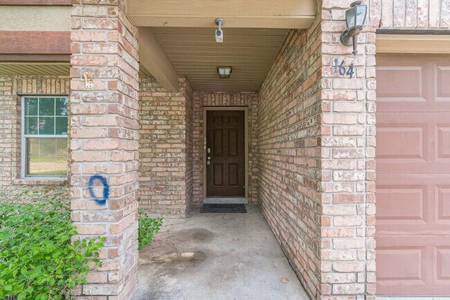 Foto del edificio - 164 Springtree Hollow