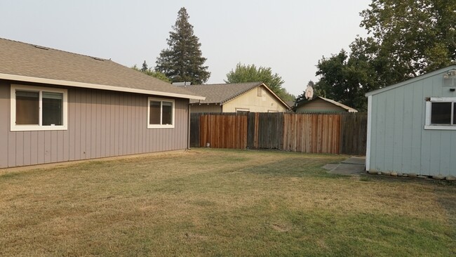 Building Photo - 9658 Jan Marie Way