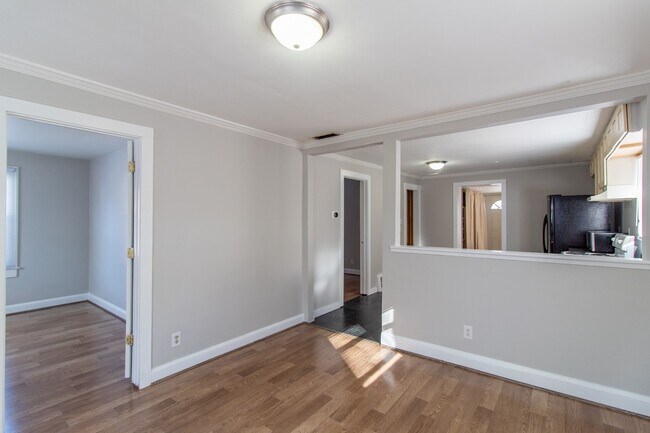 Foto del edificio - 1217 N Livingston Ave