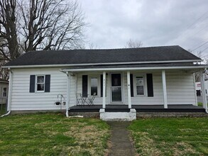 Building Photo - 421 Conneaut Ave