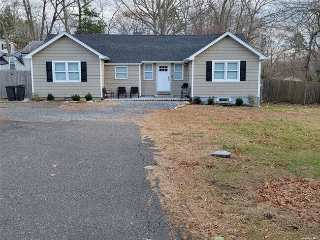 Building Photo - 34 Friendship Dr
