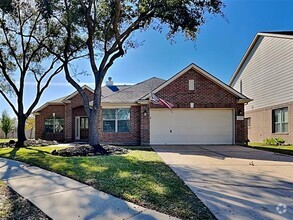 Building Photo - 16707 Thorn Cypress Dr