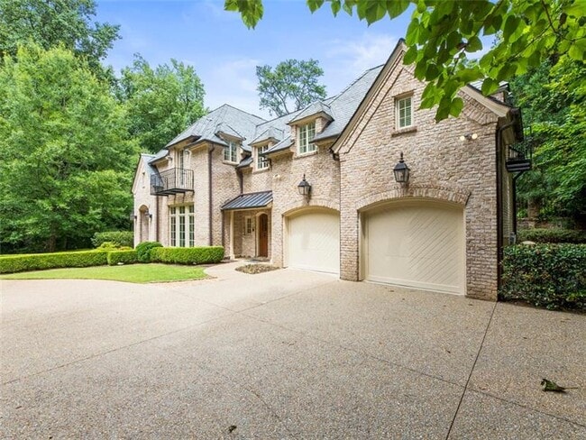 Building Photo - 2969 Andrews Dr NW