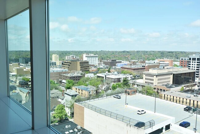 Foto del edificio - 555 E William St