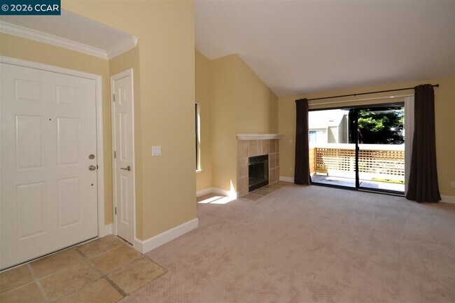 Foto del edificio - 182 Eastridge Dr