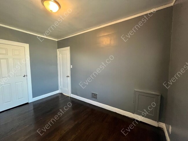 Foto del edificio - 13920 Littlefield St