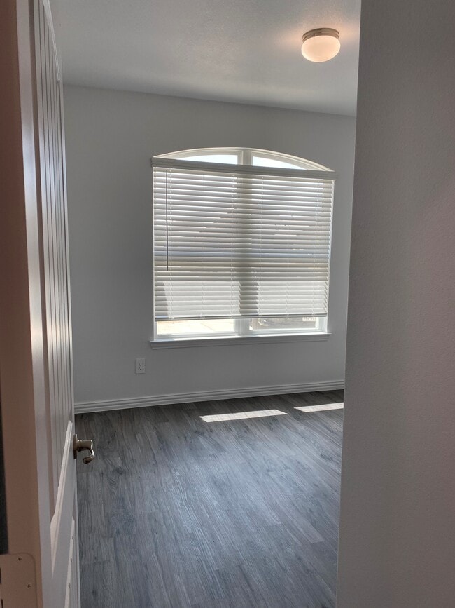 Building Photo - 2108 Caraway Ct