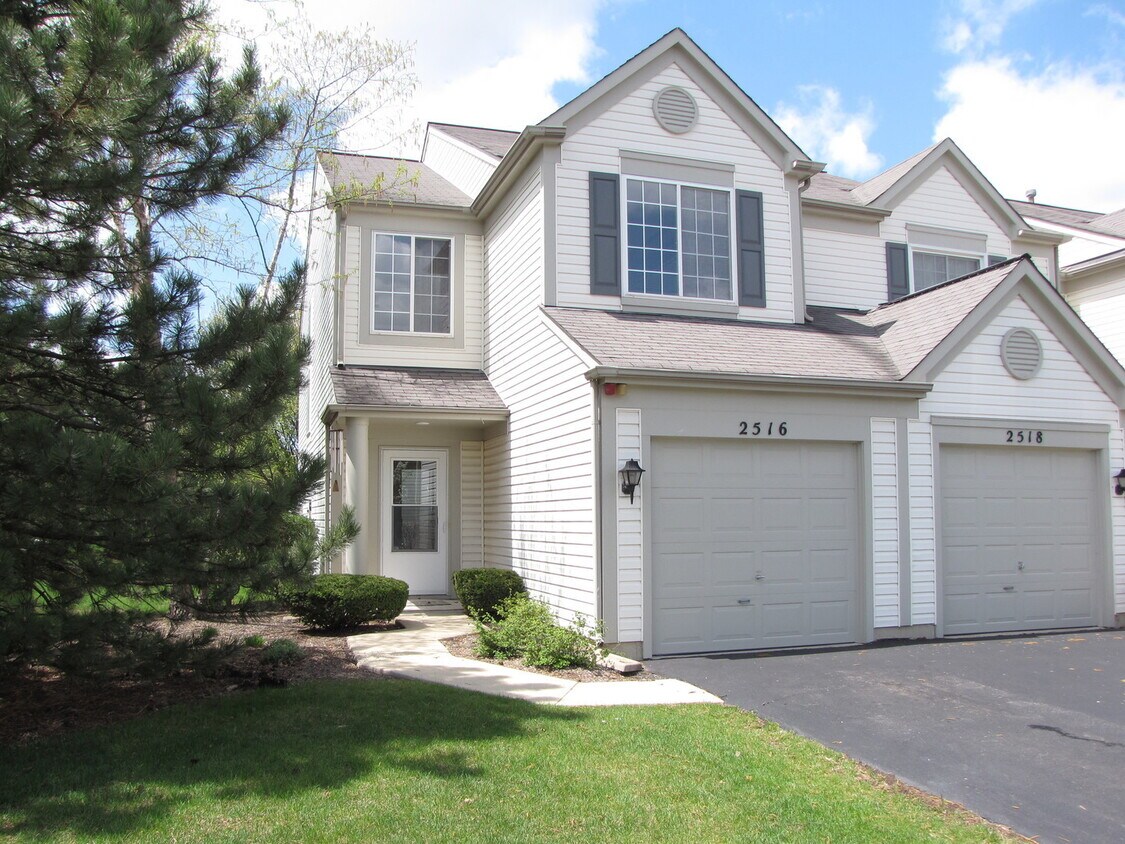 Primary Photo - 2516 Arcadia Cir