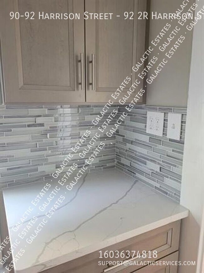 Foto del edificio - 90-92 Harrison Street-92 2R Harrison Street