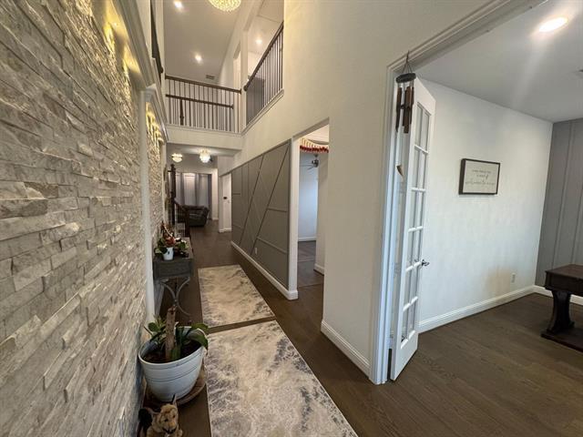 Building Photo - 7413 Sprangletop St