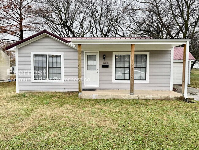 Foto del edificio - 813 J St NW