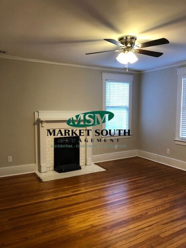 Building Photo - 48 E 508