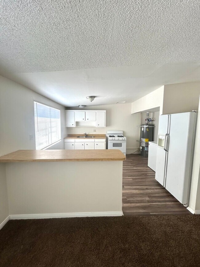 Foto del edificio - 73844 Sun Valley Dr