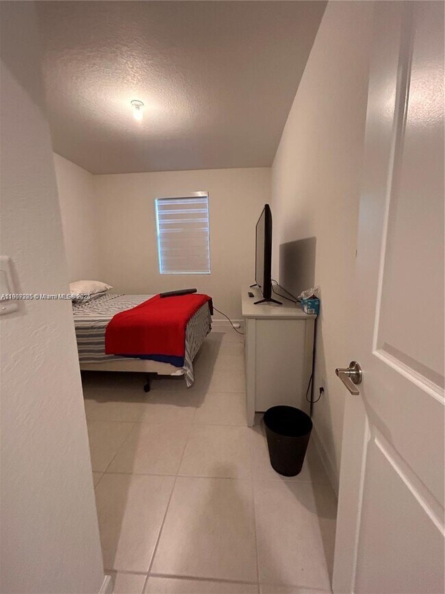 Foto del edificio - 12934 SW 229th Ter