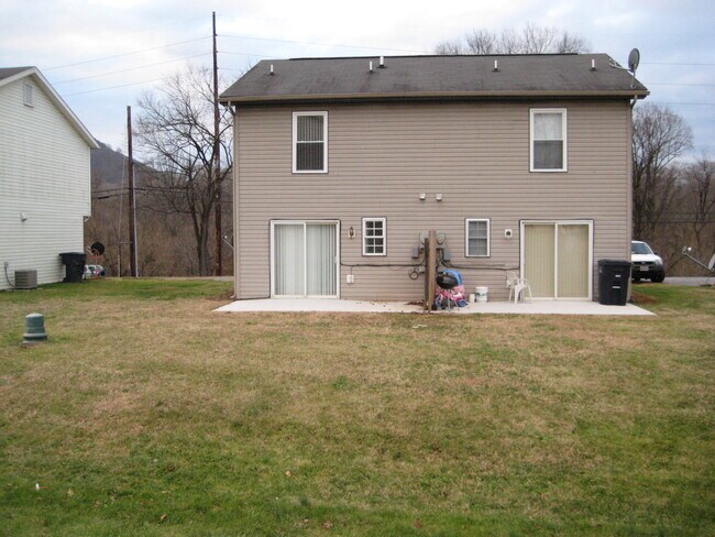 Foto del edificio - 1822 Bennington St SE