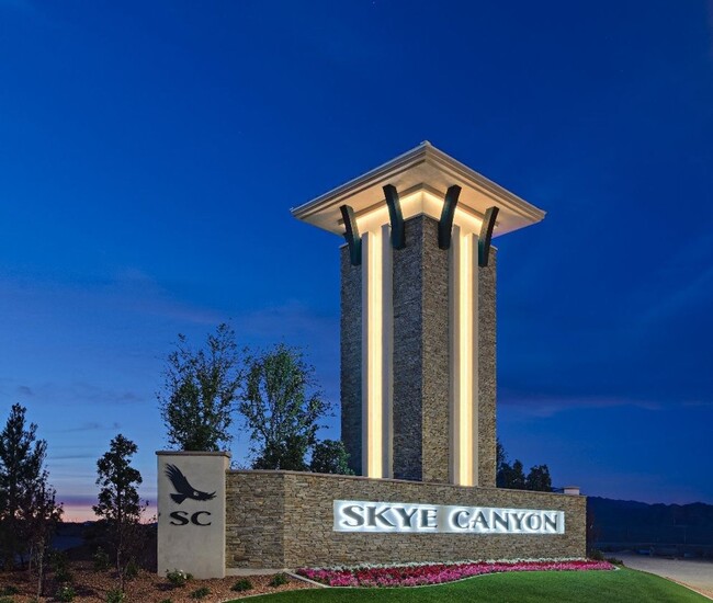 Foto del edificio - Skye Canyon Gated community 1 story, Front...