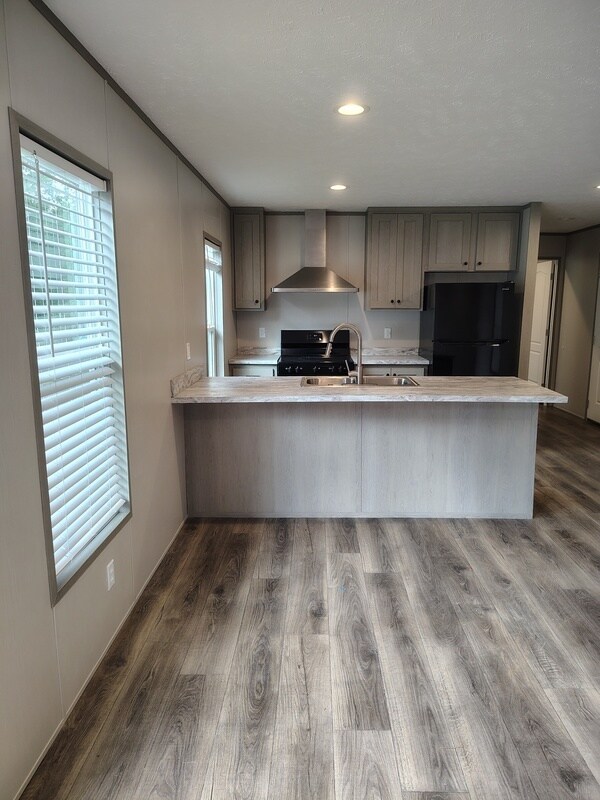 Building Photo - 4 Griff Ln N