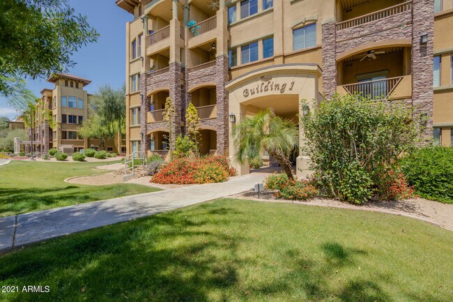 Building Photo - 5450 E Deer Valley Dr