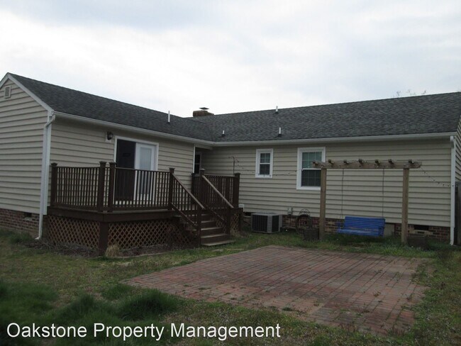 Building Photo - 4 br, 3 bath House - 6393 Sledds Lake Rd.