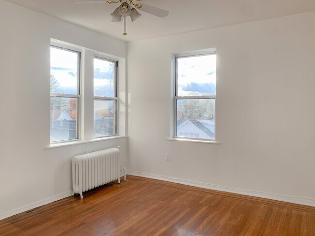 Building Photo - 7505 Palisade Ave