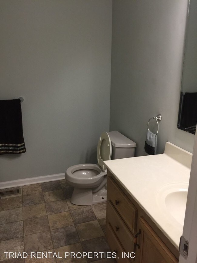 Building Photo - 3 br, 2 bath House - 1534 GOPHER WOODS RD