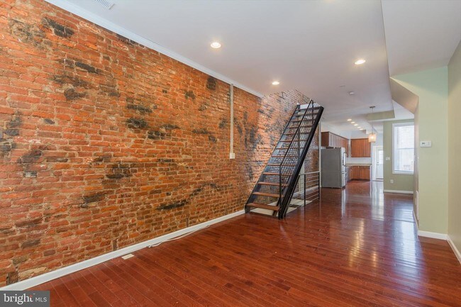Foto del edificio - 131 N Collington Ave