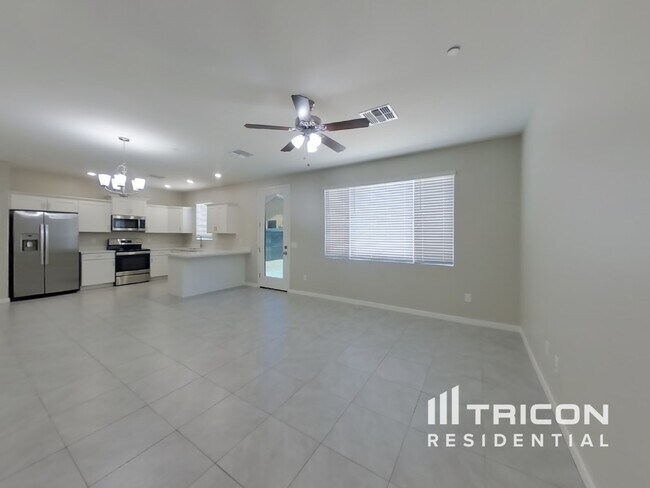 Foto del edificio - 4548 E Grandview St
