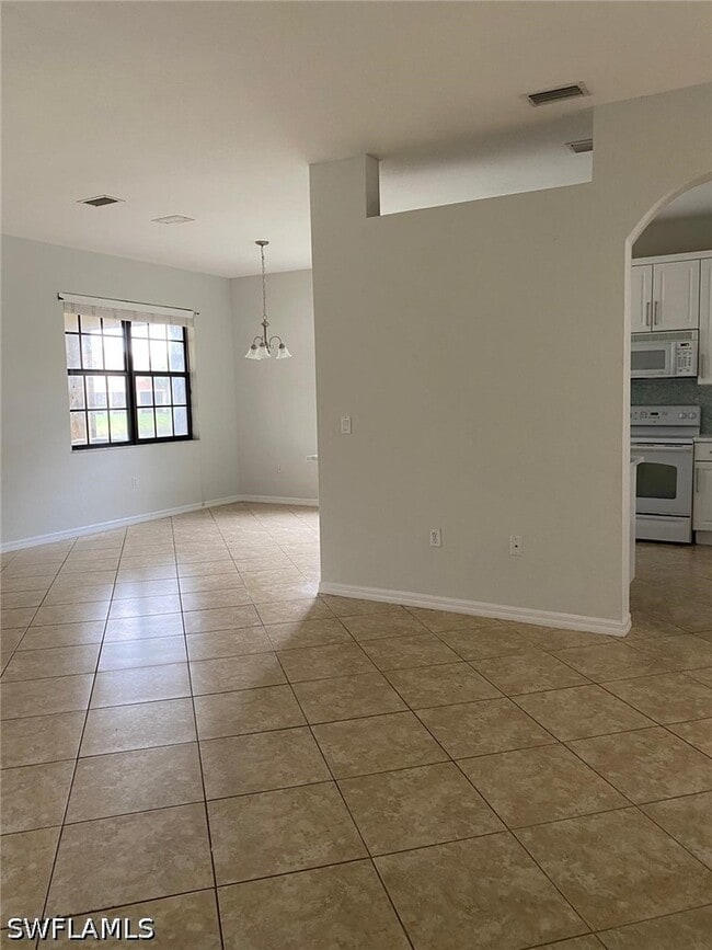 Building Photo - 7541 Bristol Cir