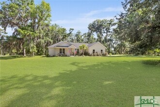 Building Photo - 1003 Dolphin Ct