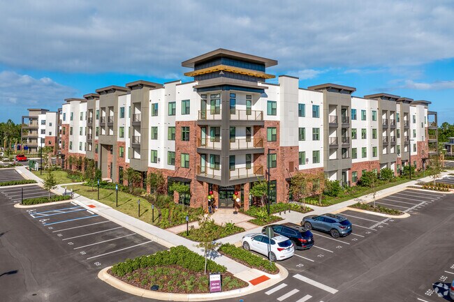 15145 Havencrest Cir Winter Garden, Florida 34787 - The Haven at Lake Britt